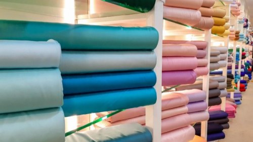 Dlaczego dodatek elastanu ma znaczenie w dzianinach?