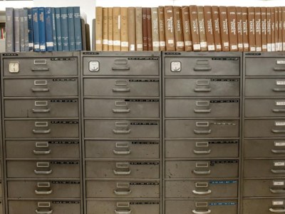 Niszczenie dokumentów w Łodzi i Pabianicach a prawo