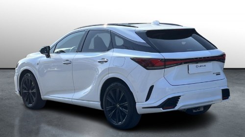 Salon Lexus Wrocław w Omotenashi. Poznaj japońską filozofię, która zmienia doznania zakupu samochodu