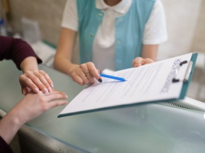 Jak zapisać się do poradni POZ w Łodzi? Praktyczny przewodnik Salve Medica