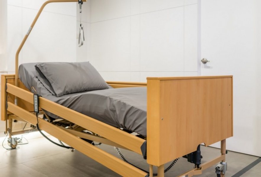 Jak wypożyczyć łóżko rehabilitacyjne w Łodzi? Przewodnik krok po kroku