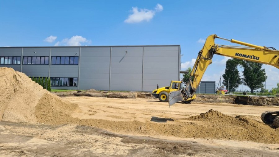 Jak zaprojektować halę stalową, która przetrwa dekady? Poznaj sprawdzone rozwiązania