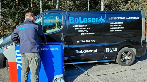 Renowacja drewna bez niszczenia jego duszy - czyszczenie drewna laserem