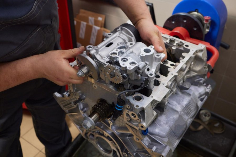 ​Kluczowe kroki przy remoncie silnika dla pasjonatów