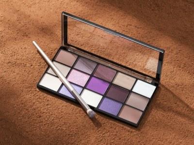 Palety cieni do powiek – jak wybrać idealny zestaw i tworzyć makijaż na każdą okazję?