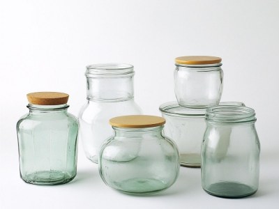 Jak wybrać odpowiednie słoiki plastikowe do swojego produktu