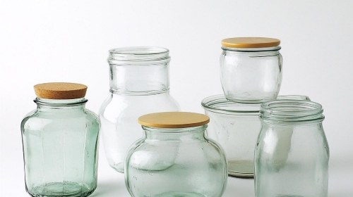 Jak wybrać odpowiednie słoiki plastikowe do swojego produktu