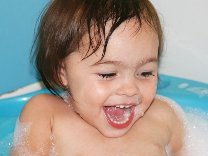 Czym kierować się przy wyborze szamponu dla niemowląt?