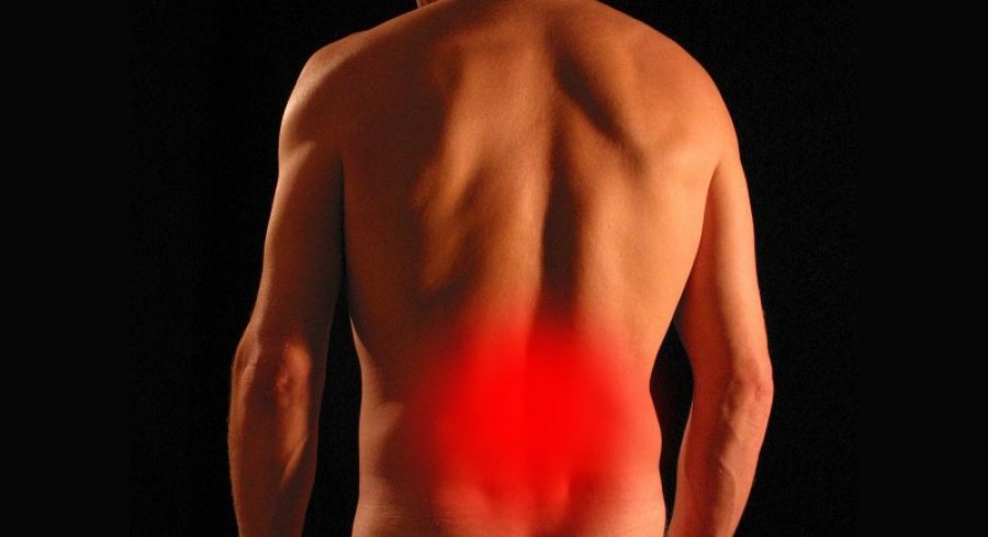 Jak najlepiej załagodzić ból pleców na dole?
