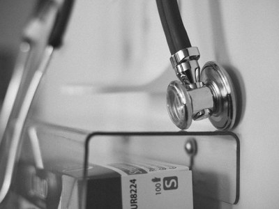 Czy komora hiperbaryczna może wspomagać leczenie chorób neurologicznych?
