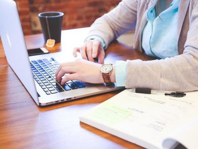 Ewidencja czasu pracy w firmie – co warto wiedzieć?