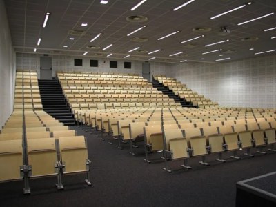 Planujesz firmowy event lub konferencje? Łódź to idealny wybór.
