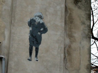 mural - Dziewczynka z fotografii Włodzimierza Pfeiffera - Piotr Saul i Damian Idzikowski, 2016