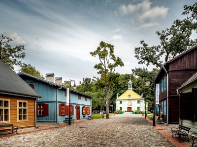 Kościół w skansenie łódzkiej architektury drewnianej