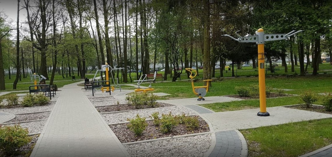 siłownia zewnętrzna w parku Żeromskiego