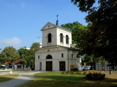 Klasycystyczna dzwonnica z 1786 r.