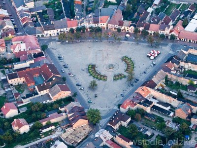 Trójkątny rynek w Łowiczu