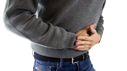 Bóle brzucha – jak sobie z nimi radzić?