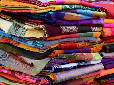 Dzianiny dresowe – materiały nie tylko do odzieży sportowej