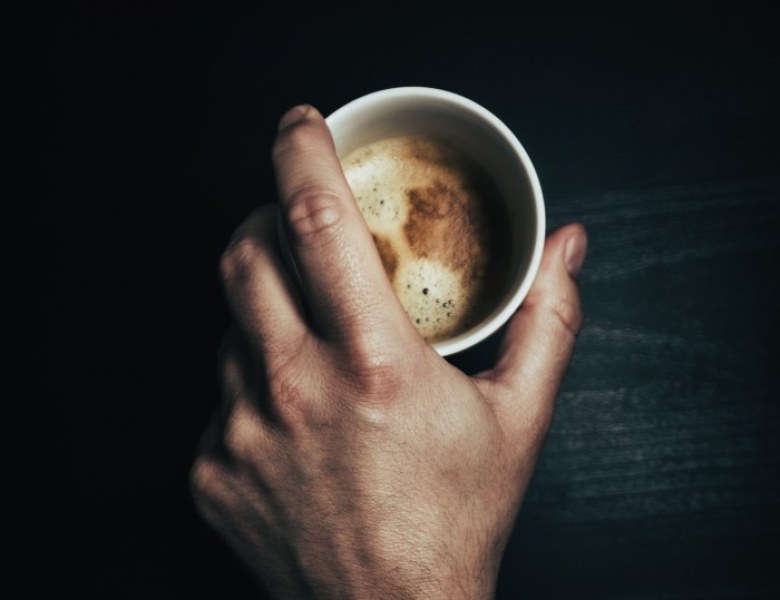 Kawa może zaszkodzić? Jak kofeina wpływa na pracę mózgu?