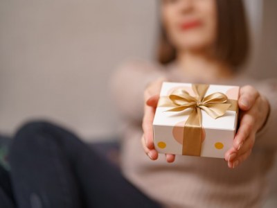 5 uniwersalnych prezentów na urodziny