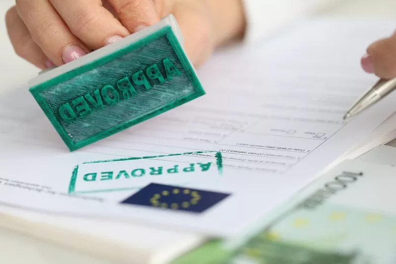 Jakie dokumenty są wymagane do uzyskania karta stalego pobytu