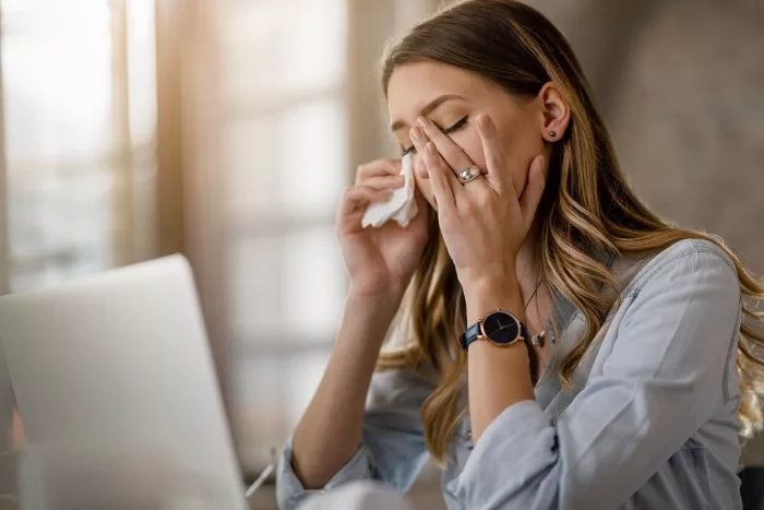 Alergia oczu – jakie są jej objawy i jak sobie z nią radzić?