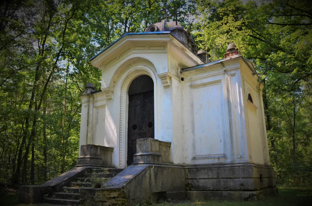 Cerkiew Mauzoleum Hrabiego Tolla