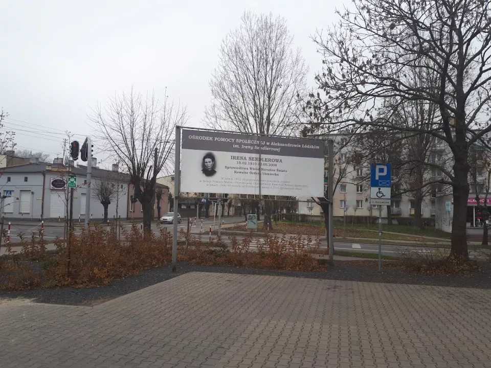 Miejsce, gdzie przed wojną stała świątynia żydowska