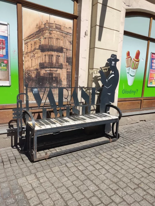 Ławeczka Kwinty z filmu "Vabank"
