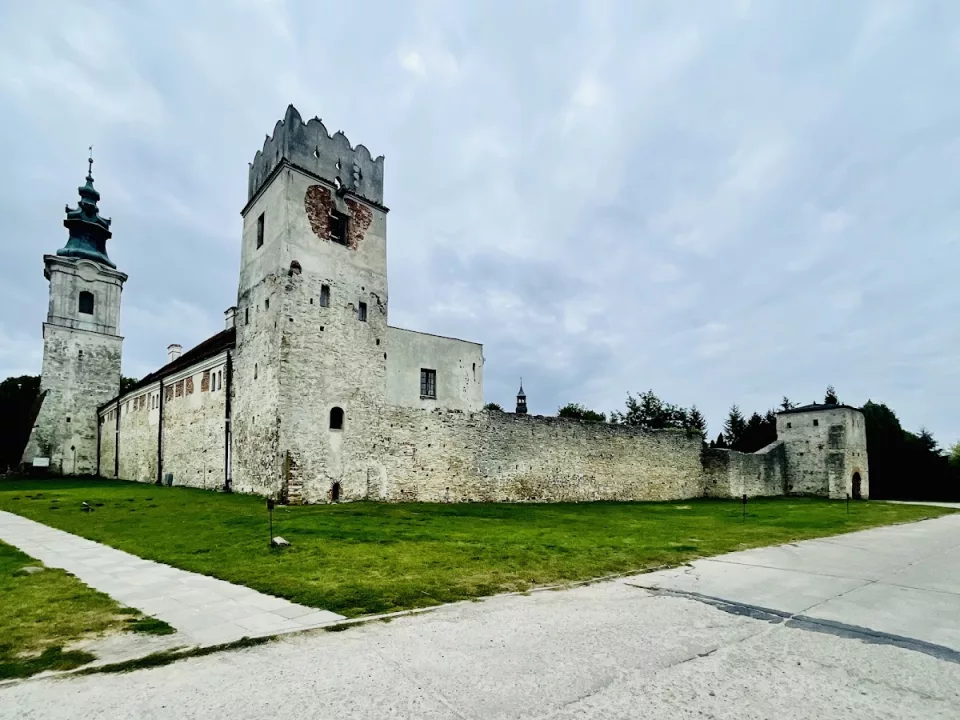 Baszta Attykowa