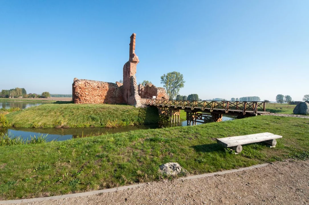 Zamek w Besiekierach