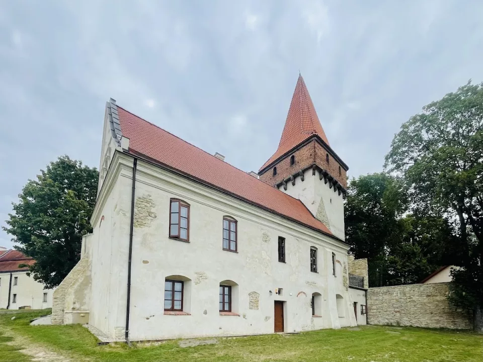 Arsenał - Budynek z przełomu XVI i XVII w.