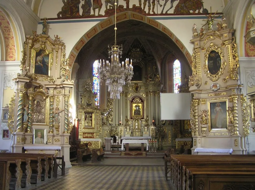 Parafia Wszystkich Świętych w Sieradzu