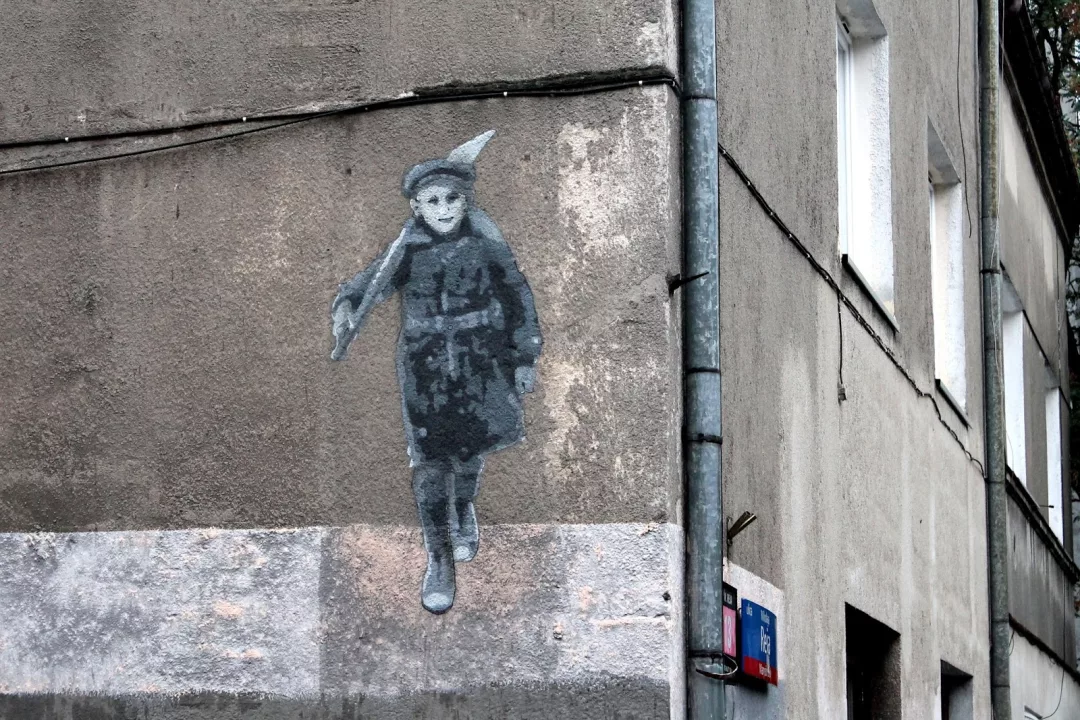 mural - Chłopiec z obozu dla dzieci polskich - Piotr Saul i Damian Idzikowski, 2016
