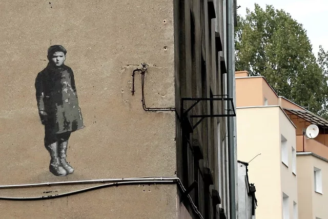 mural - Więzień obozu dla dzieci polskich - Piotr Saul i Damian Idzikowski, 2016