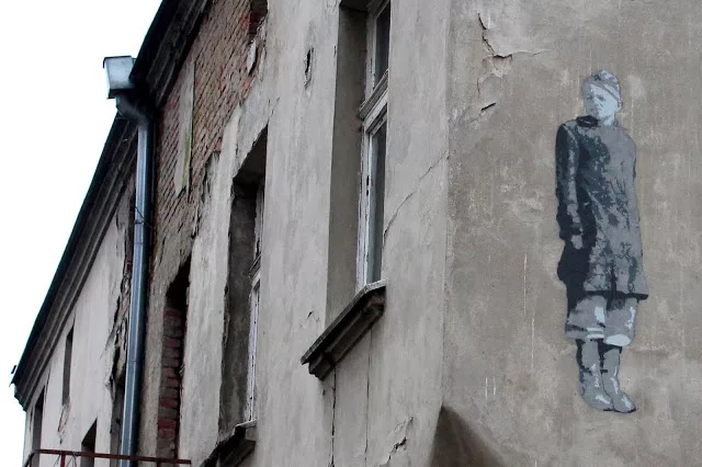 mural - Więzień obozu dla dzieci polskich - Piotr Saul i Damian Idzikowski, 2016