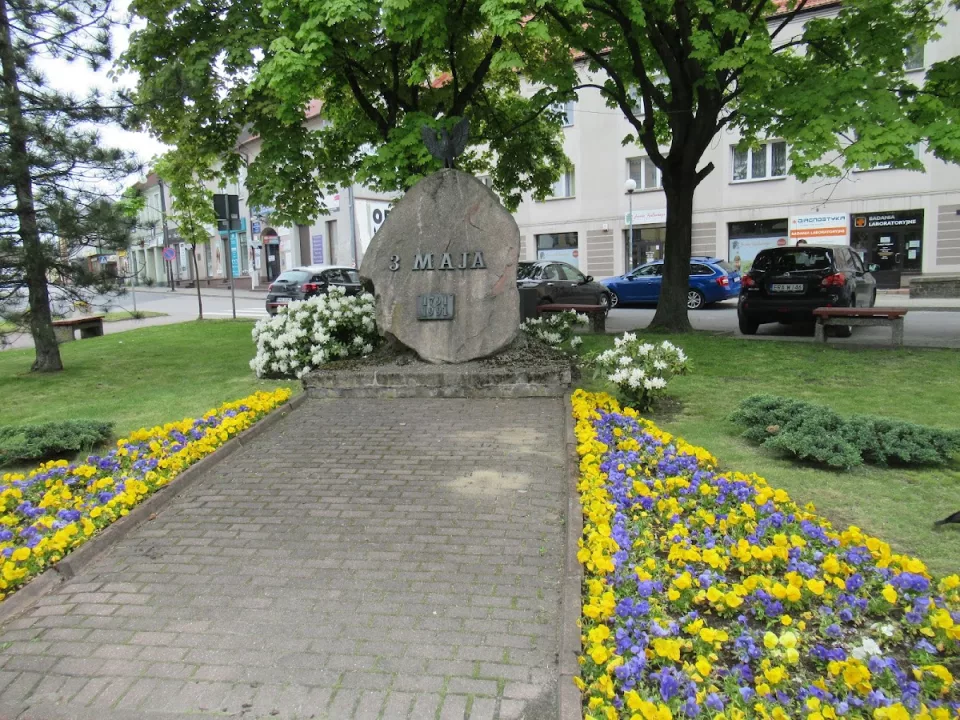 Pomnik Konstytucji 3 Maja w Radomsku