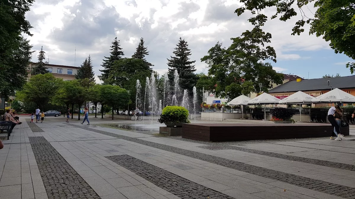 Plac Narutowicza w Bełchatowie