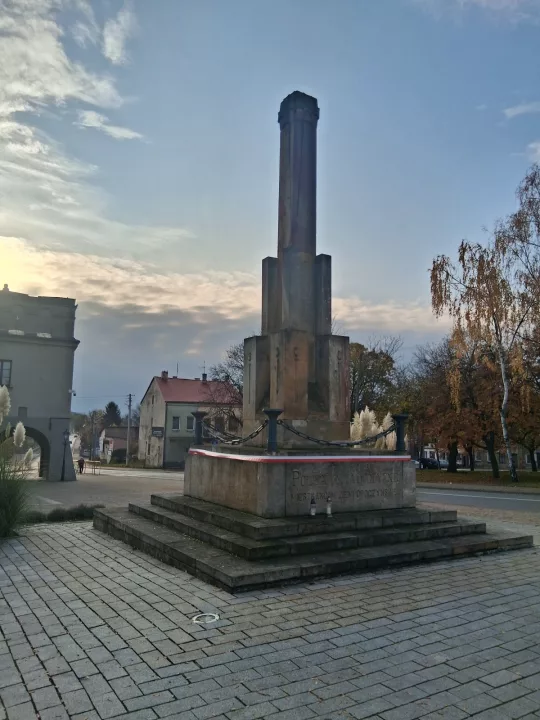 Pomnik Nieznanego Żołnierza w Opocznie