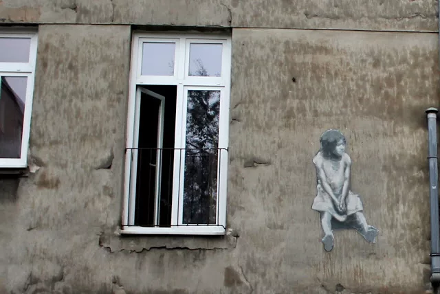 mural - Dziewczynka z obozu cygańskiego - Piotr Saul i Damian Idzikowski, 2016