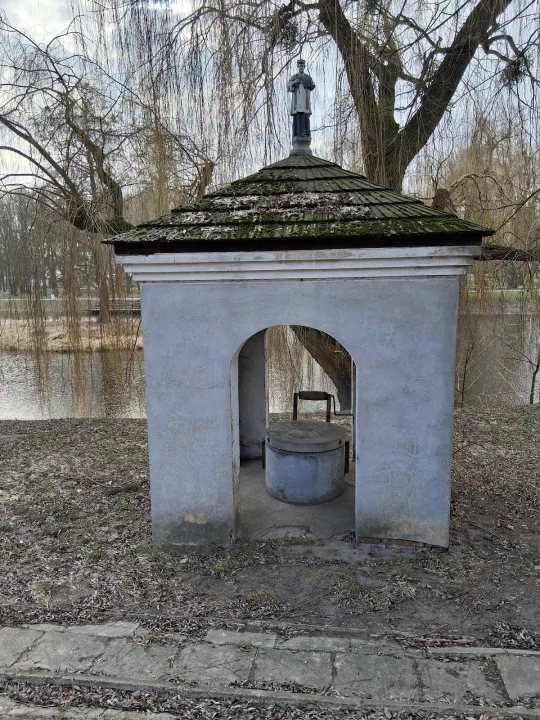 Studnia św. Jana Nepomucena