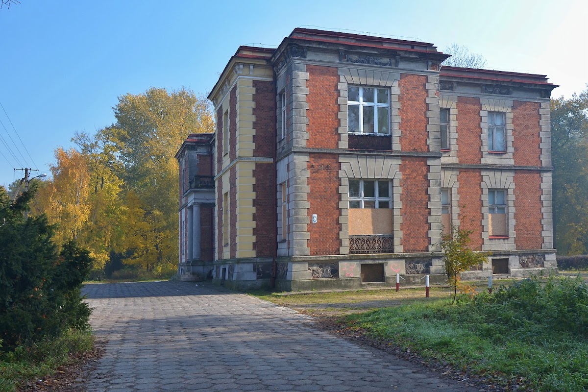 Zespół pałacowo-parkowy Rembielińskich