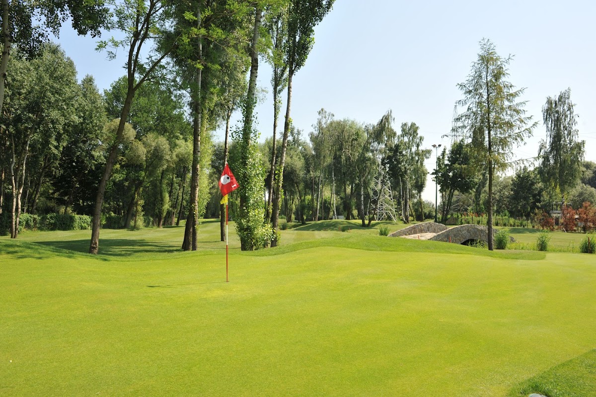 A&A ARKADIA Pole golfowe