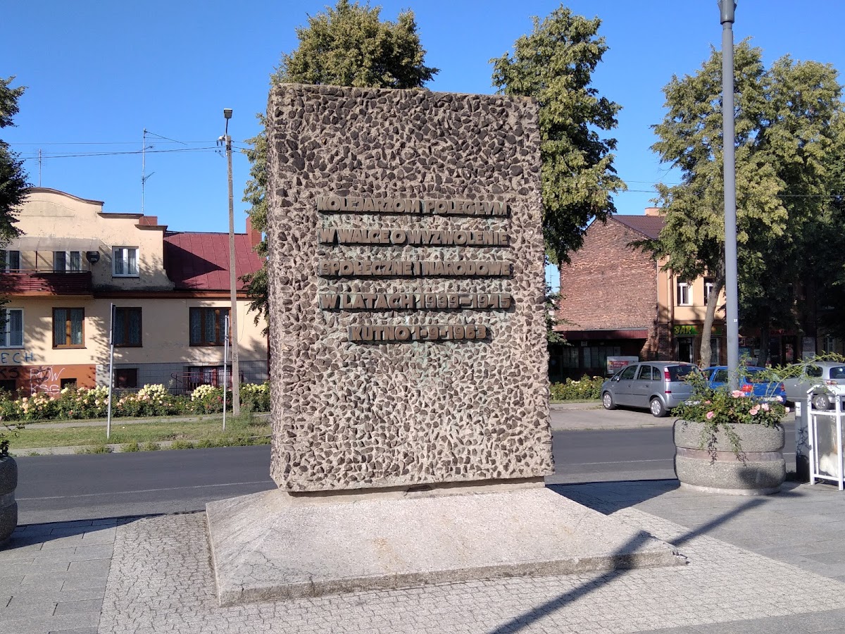 Pomnik ku czci kolejarzy poległych w latach 1939-1945
