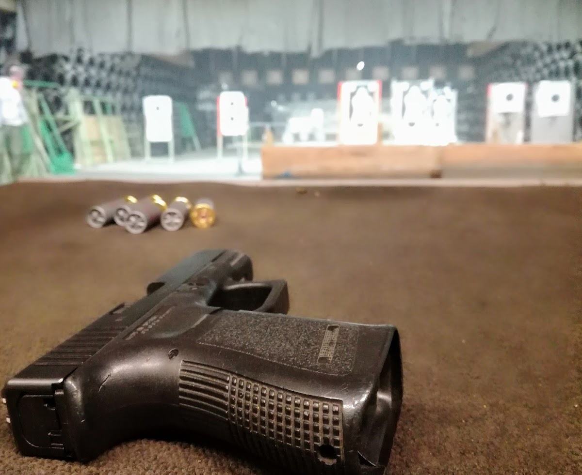 Strzelnica Colt