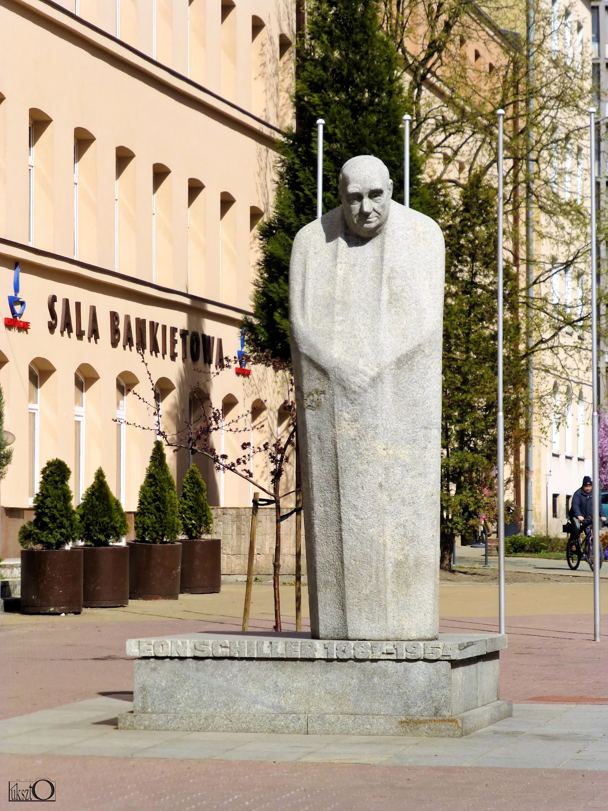 Pomnik Leona Schillera