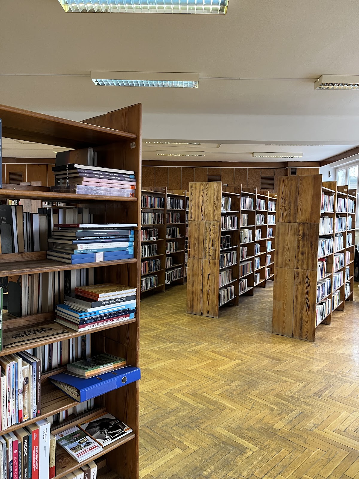 Miejska Biblioteka Publiczna Łódź-Polesie – filia nr 5 (dla dorosłych)