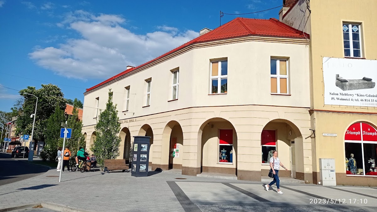 Miejska Biblioteka Publiczna im. Jana Pawła II