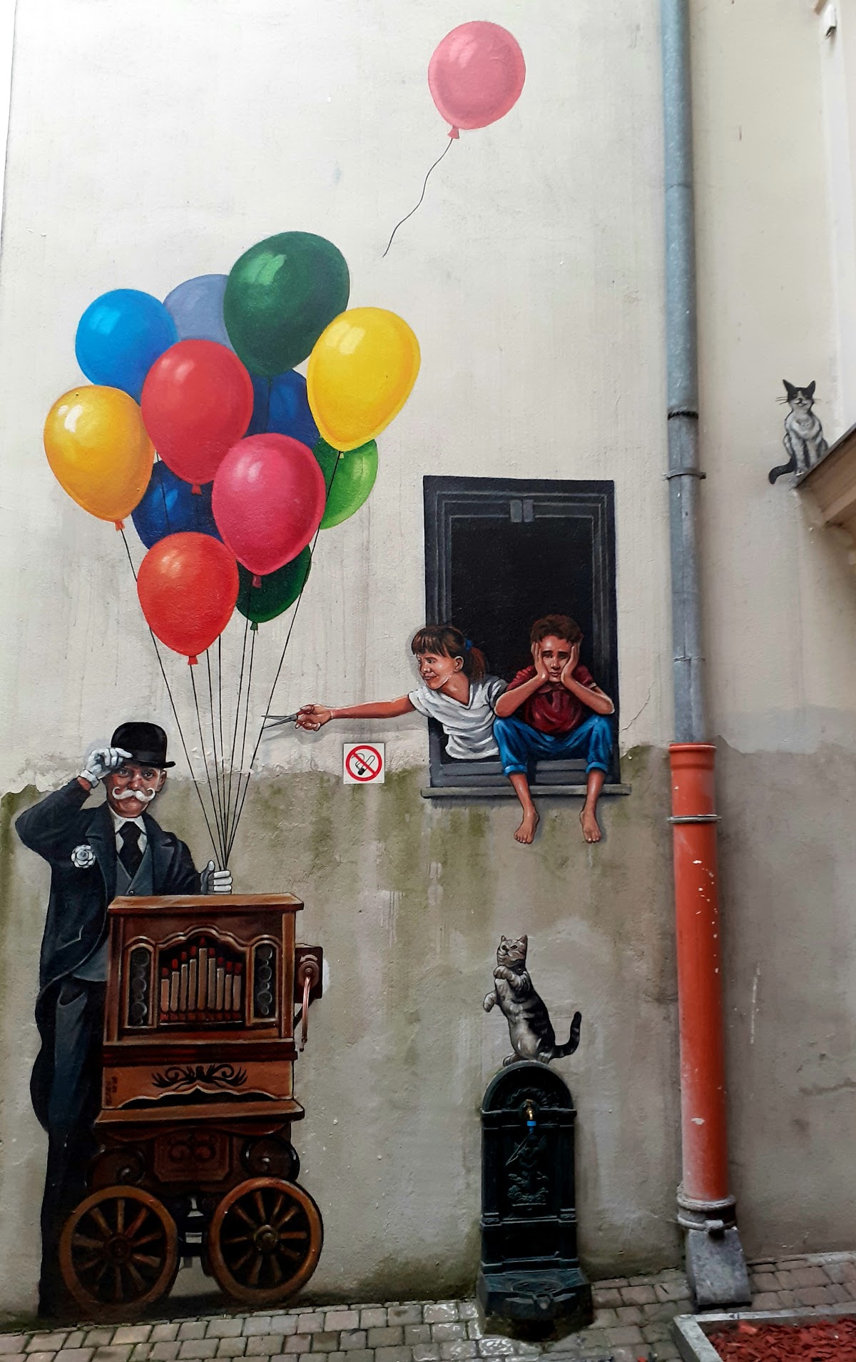 Mural - HYGIENIC DRESS LEAGUE (USA), 2012